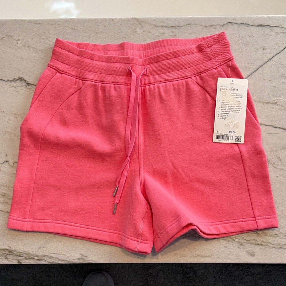 Lululemon scuba high rise shorts 5”